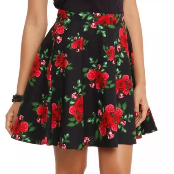 Hell Bunny Dresses & Skirts - Hell Bunny Floral Print Skater Mini Skirt Black/Red